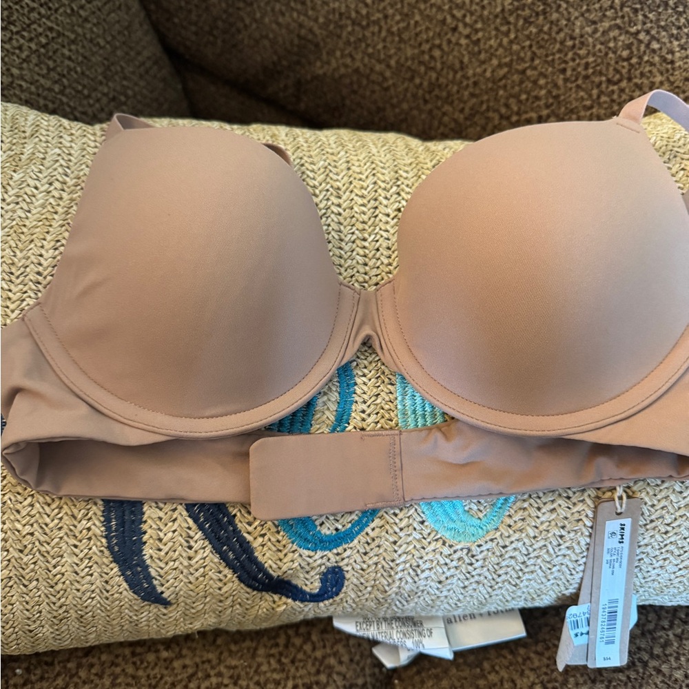 Skims Women's Tan Bra size 34b
